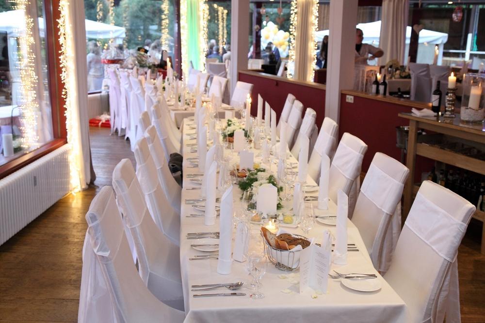 Malteser Komturei Hotel / Restaurant Bergisch Gladbach Exteriör bild